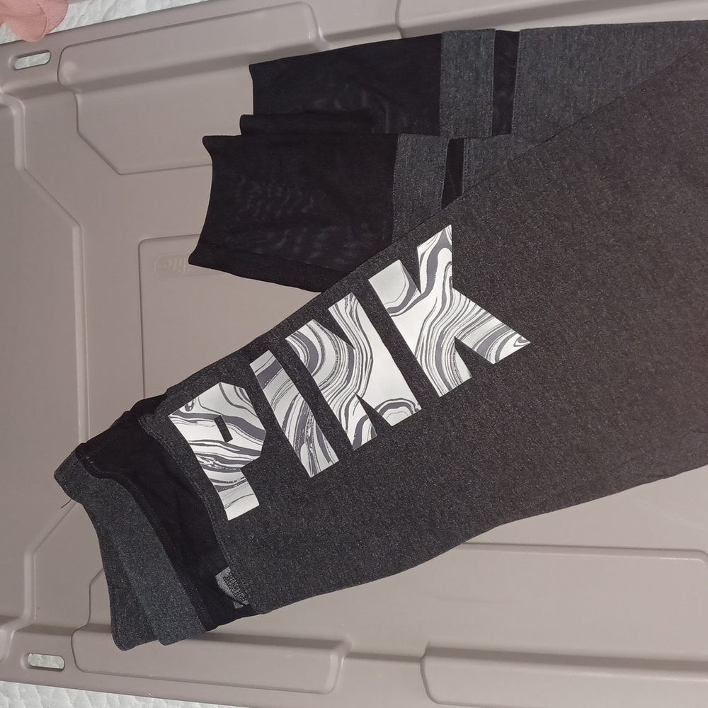 VS leggings
